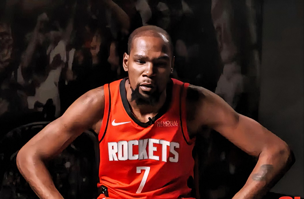 爱游戏体育官网-从杜兰特连续三场比赛得分超过势不可挡到尤文图斯今晚完成体检，Uzi关键时刻失利的简单介绍