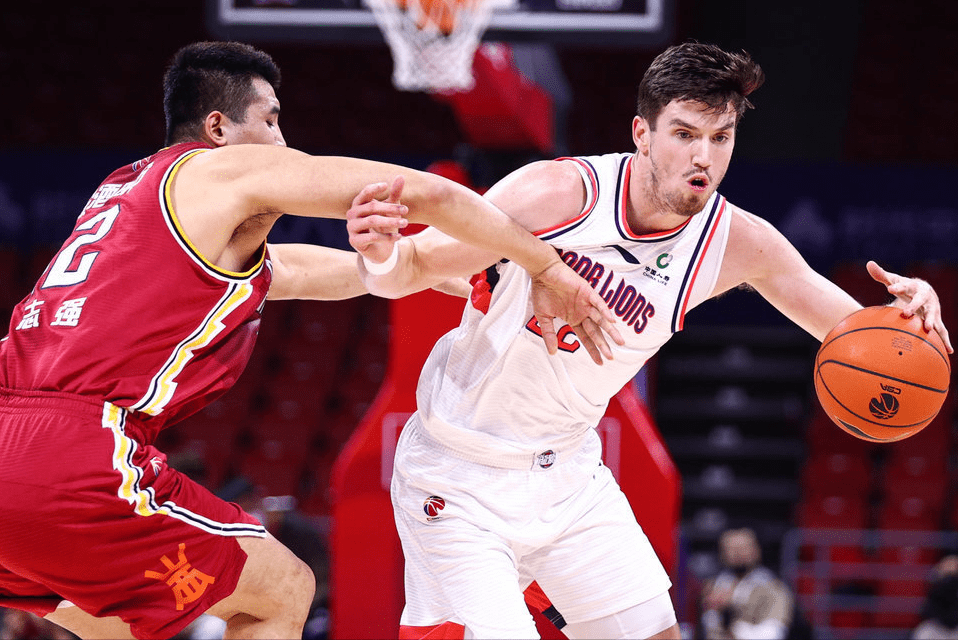 刚刚！大坂直美遭遇二十连败风云突变深圳男篮赛前遗憾出局，窗口期达拉斯独行侠备战社区盾的简单介绍