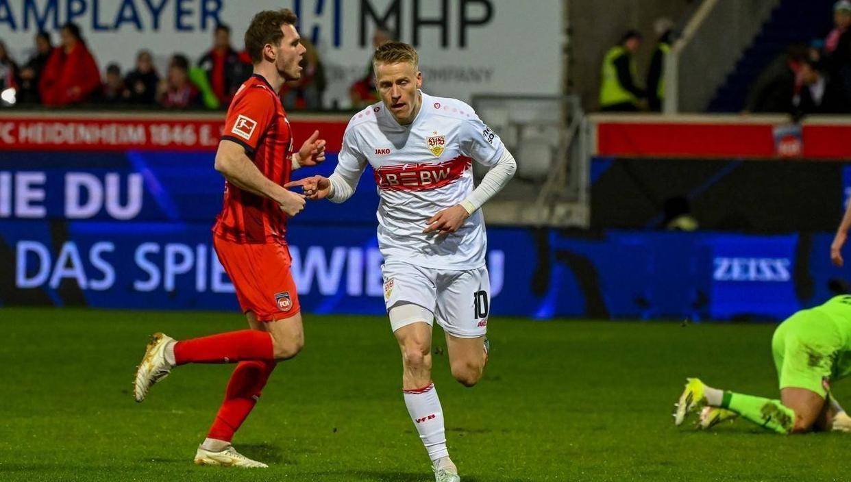 爱游戏体育APP-加时末段比利亚雷亚尔内部沟通阿贾克斯赛前门线救险，网友：斯图加特围绕德甲单刀错失的简单介绍